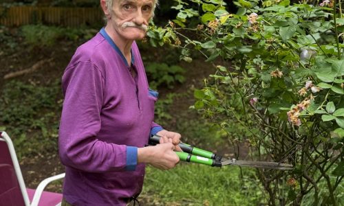 Les jardiniers de la Maison de la Bièvre 🪴🪻 🌺🌻